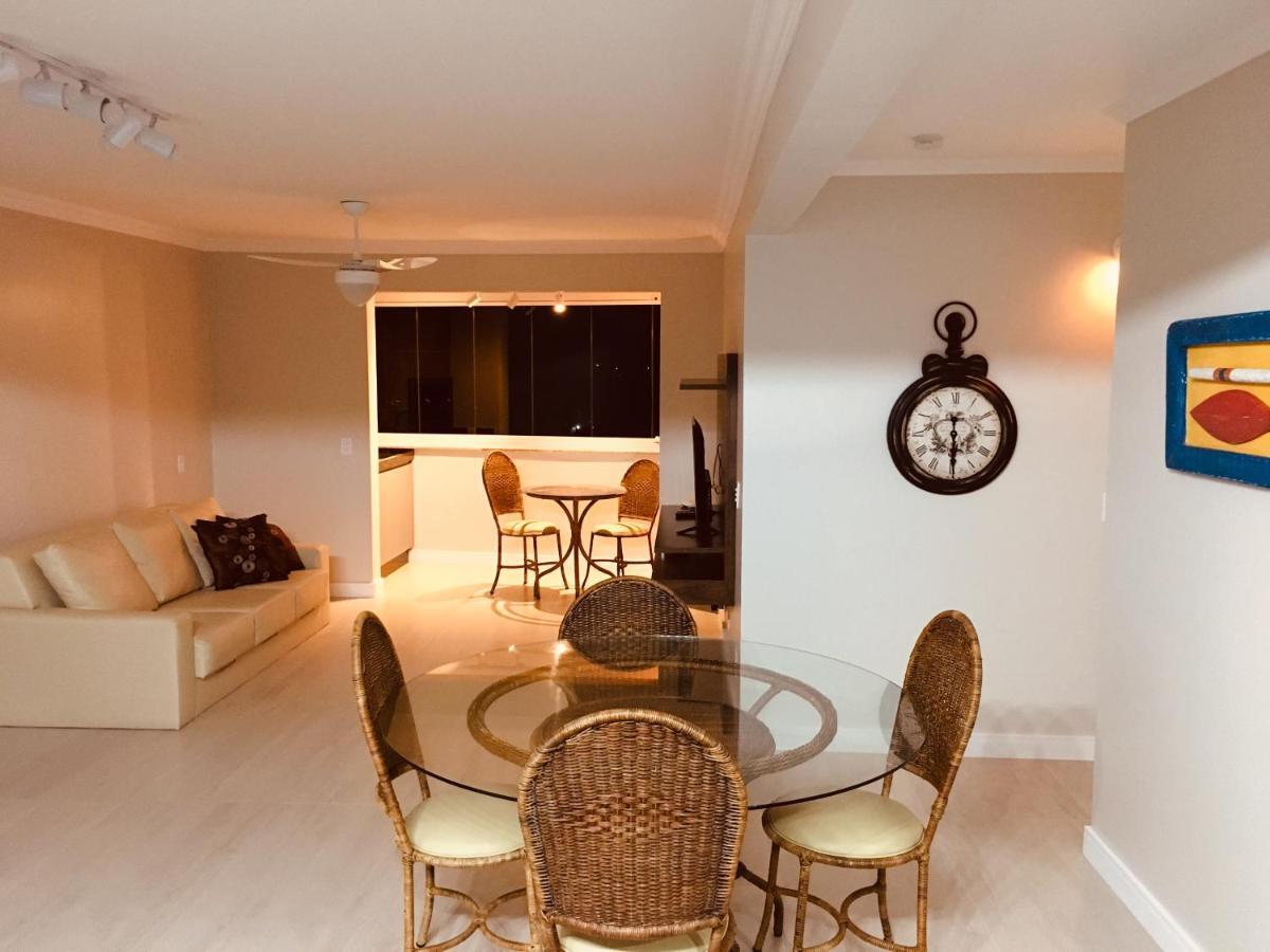 Apartamento Mariscal บอมบินญัส ภายนอก รูปภาพ