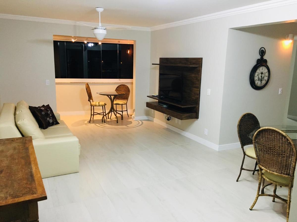 Apartamento Mariscal บอมบินญัส ภายนอก รูปภาพ