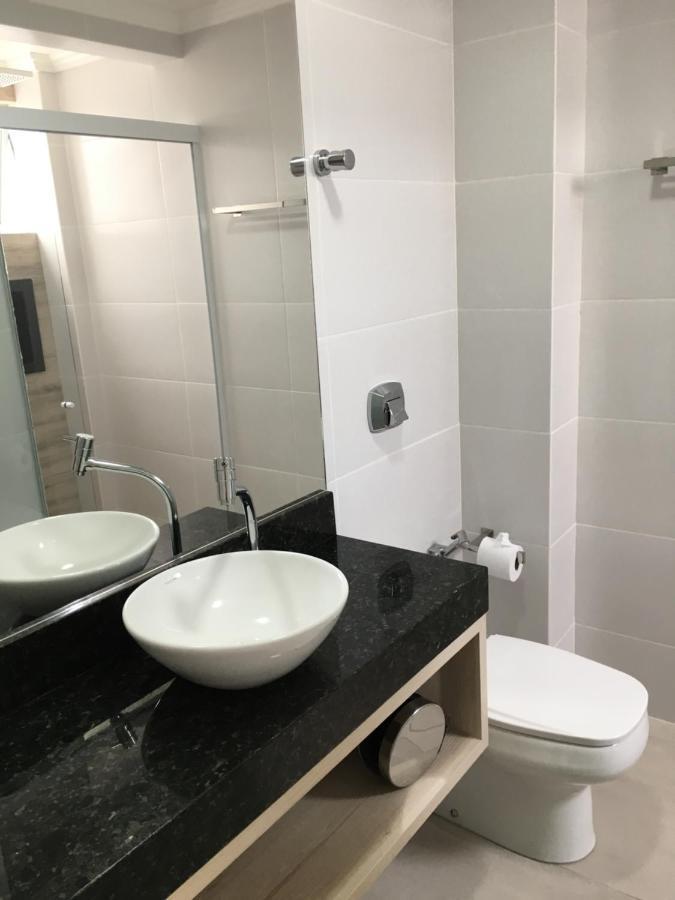 Apartamento Mariscal บอมบินญัส ภายนอก รูปภาพ